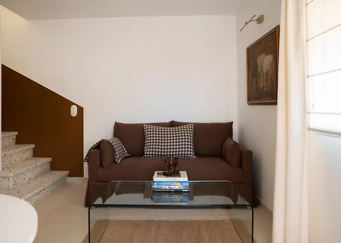 Дом отдыха Charming Luxury Near Beaches & Montpellier - La Petite Perolienne Пероль