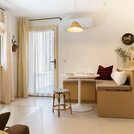 Charming Luxury Near Beaches & Montpellier - La Petite Perolienne *